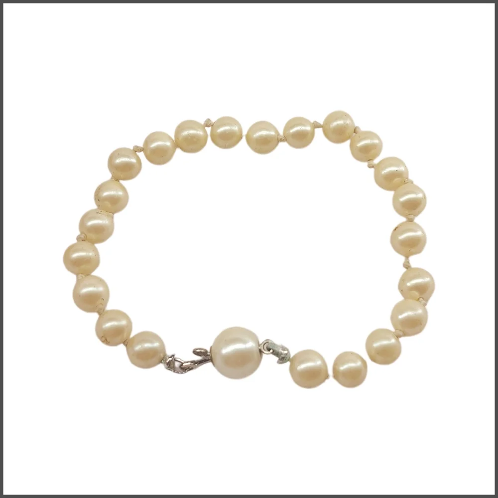 Faux Pearl Bracelet 6.5
